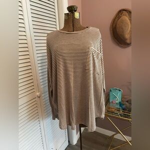 Old navy long sleeve tee